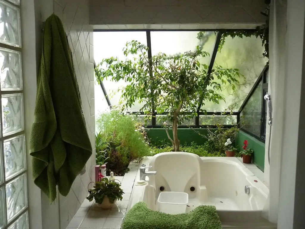 Casa La Hiedra Bed & Breakfast Nayon Ekvador