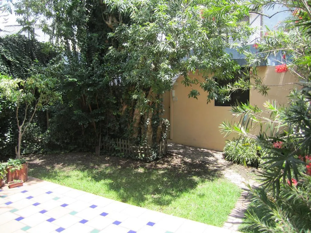 Casa La Hiedra Bed & Breakfast Nayon