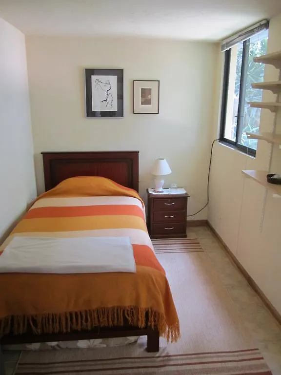 Casa La Hiedra Bed & Breakfast Nayon 2*,  Ekvador