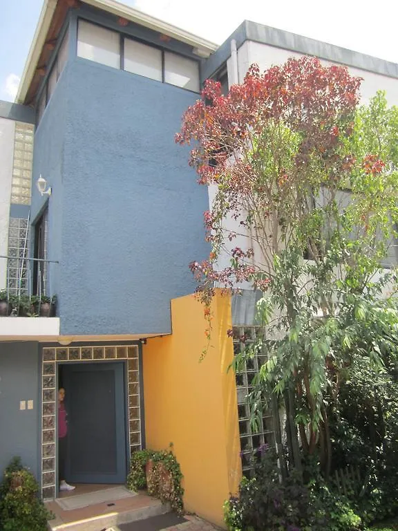 Casa La Hiedra Acomodação com café da manhã Nayon 2*,