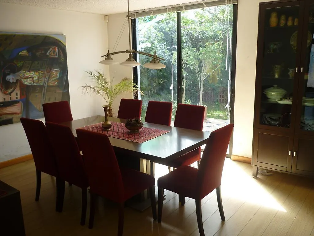 Casa La Hiedra Bed & Breakfast Nayon