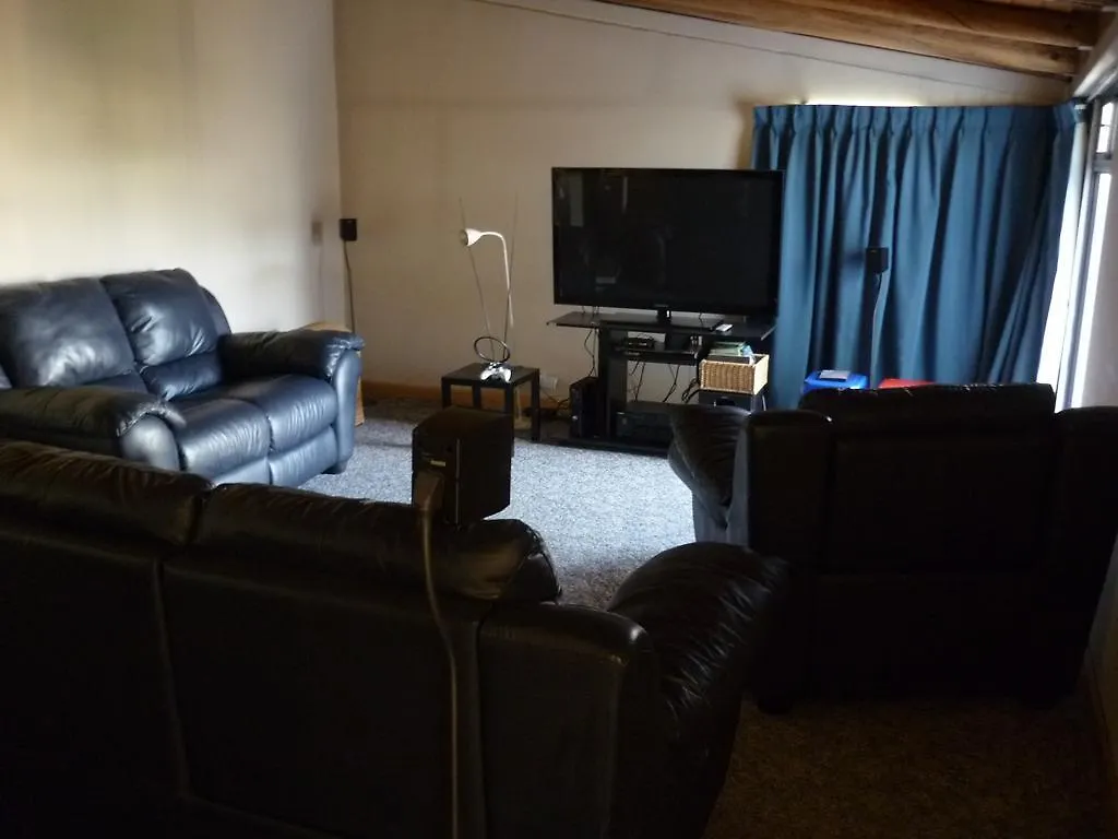 לינה וארוחת בוקר Nayon Casa La Hiedra