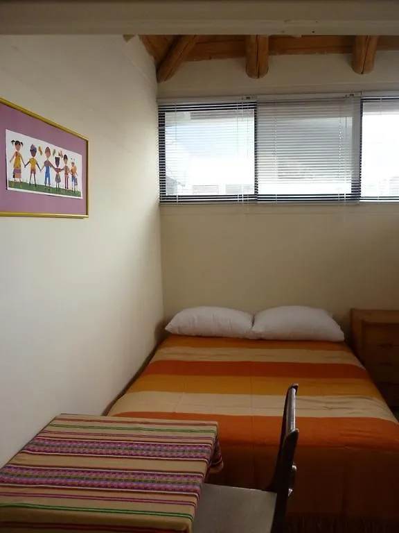 לינה וארוחת בוקר Nayon Casa La Hiedra
